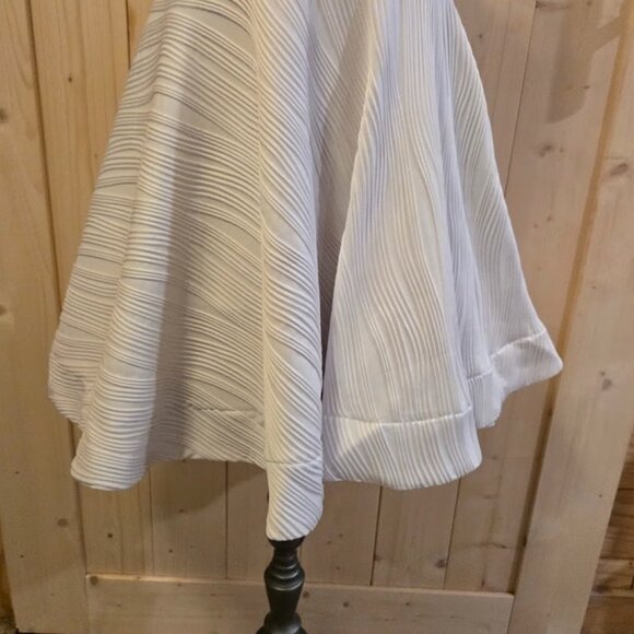 White Ribbed Halter Dress - Picture 3 of 8